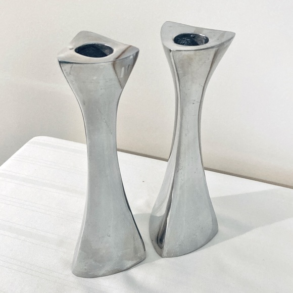 Vintage Nambe 595 Tri-Corner Silver Tone Metal 7” Candleholders - Picture 3 of 7